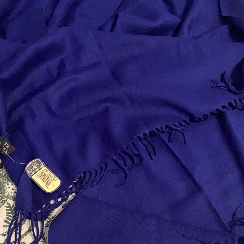The Rack all wool Blue Fringed Scarf, NWT